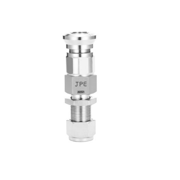 Socket-Bulkhead Tube End Yean Hern